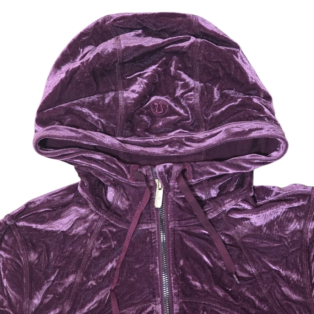 Lululemon Define Zip Up Hooded Jacket Size 6 Garnet Gold Velour - Picture 4 of 9